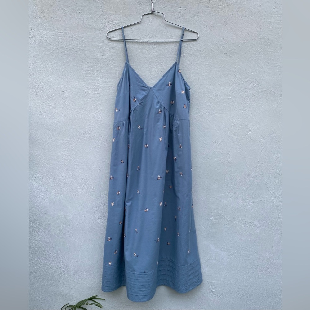 Elegant Blue Floral Women's Sun Dress